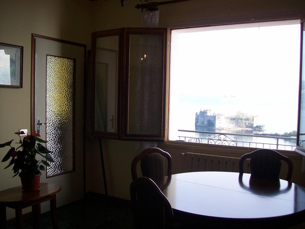 Ferienwohnung Casa Ai Castelli Cannobio Exterior foto